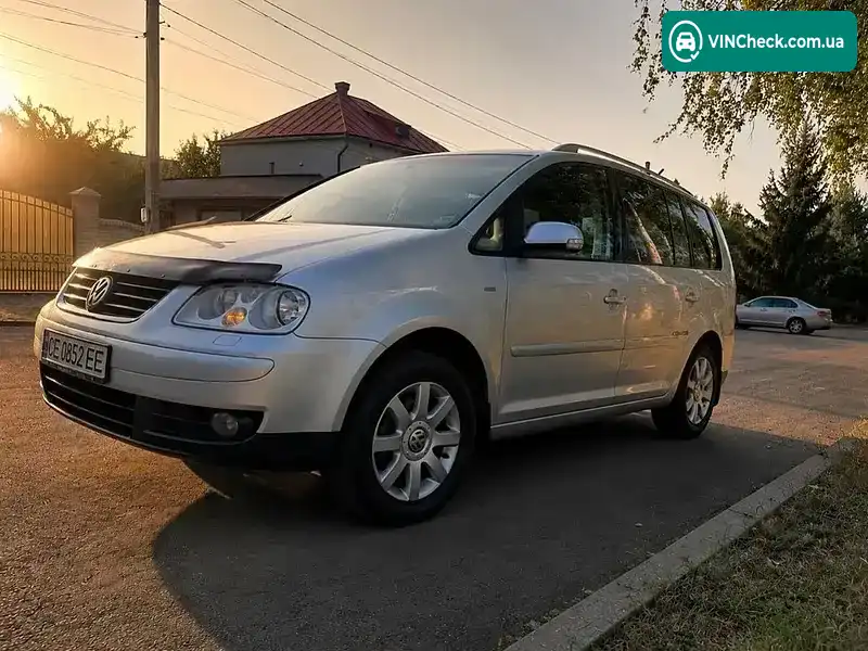 Volkswagen Touran 2004, фото з оголошення 1 з 8, VIN WVGZZZ1TZ5W029439