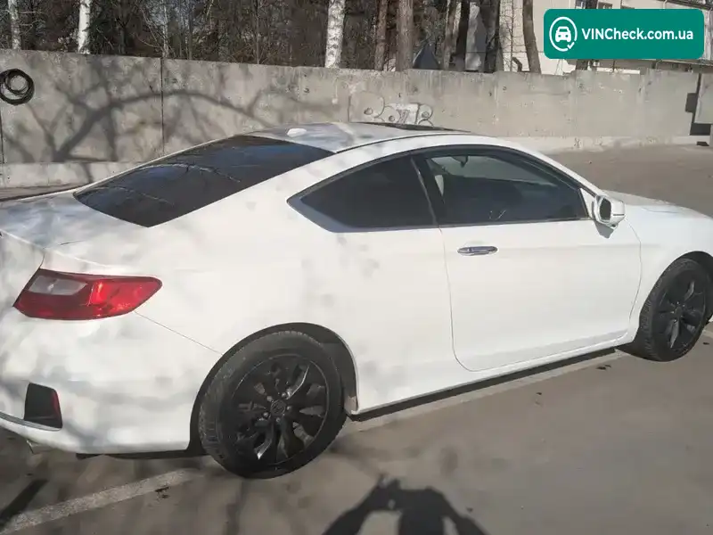 Honda Accord 2013, фото з оголошення 2 з 21, VIN 1HGCT1B87DA011916