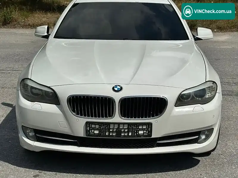 BMW 5 Series 2011, фото з оголошення 1 з 16, VIN WBAFR7C50BC803714