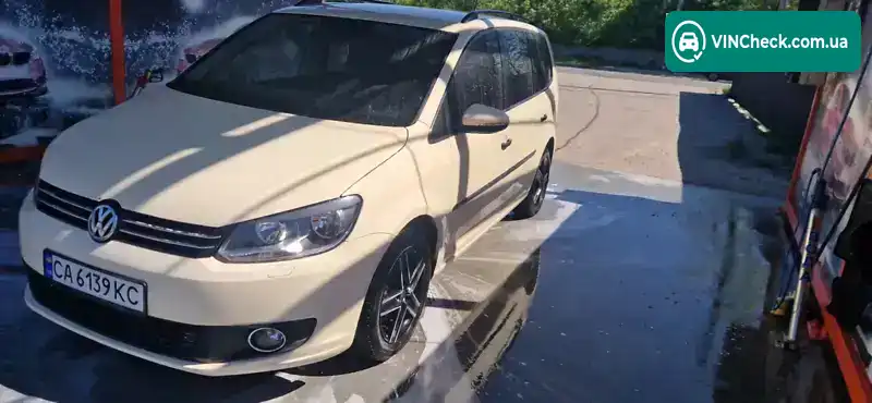Volkswagen Touran 2015, фото з оголошення 2 з 10, VIN WVGZZZ1TZFW057392