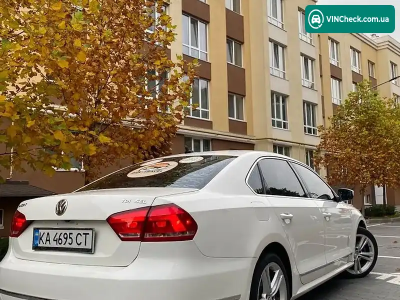 Volkswagen Passat 2013, фото з оголошення 1 з 15, VIN 1VWCN7A35EC013233
