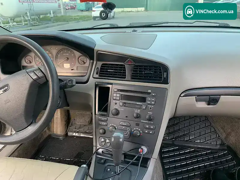 Volvo S60 2002, фото з оголошення 1 з 17, VIN YV1RS61R322169092