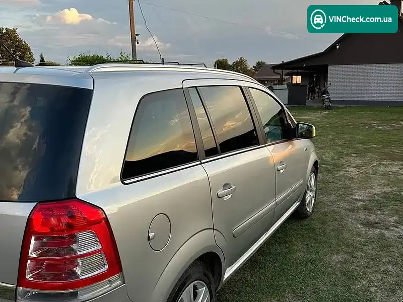 Opel Zafira 2012, фото з оголошення 2 з 15, VIN W0L0AHM75C2095076