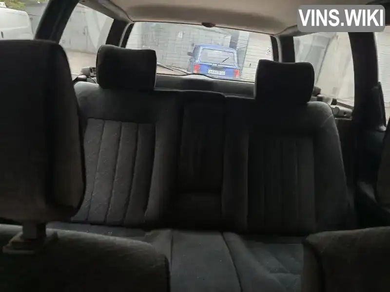 Volkswagen Passat 1993, фото з оголошення 2 з 10, VIN WVWZZZ31ZPE069485