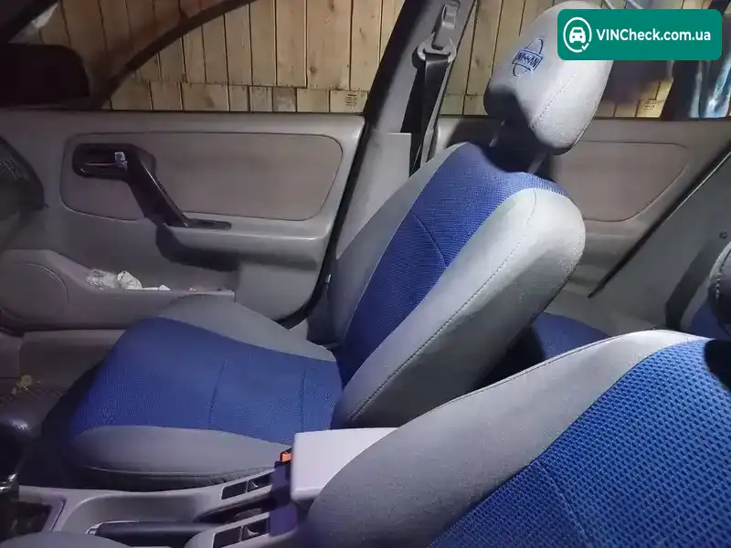 Nissan Primera 2000, фото з оголошення 2 з 21, VIN SJNBEAP11U0549144