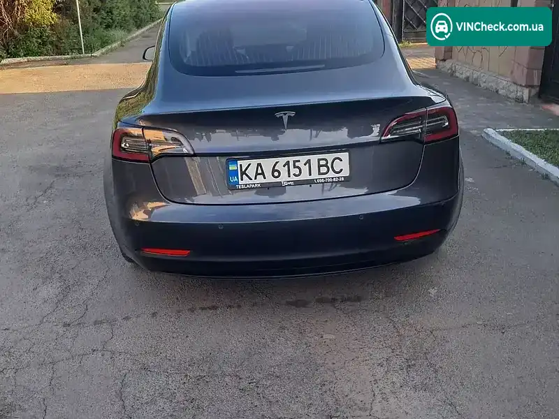Tesla Model 3 2018, фото з оголошення 1 з 18, VIN 5YJ3E1EA2JF013423