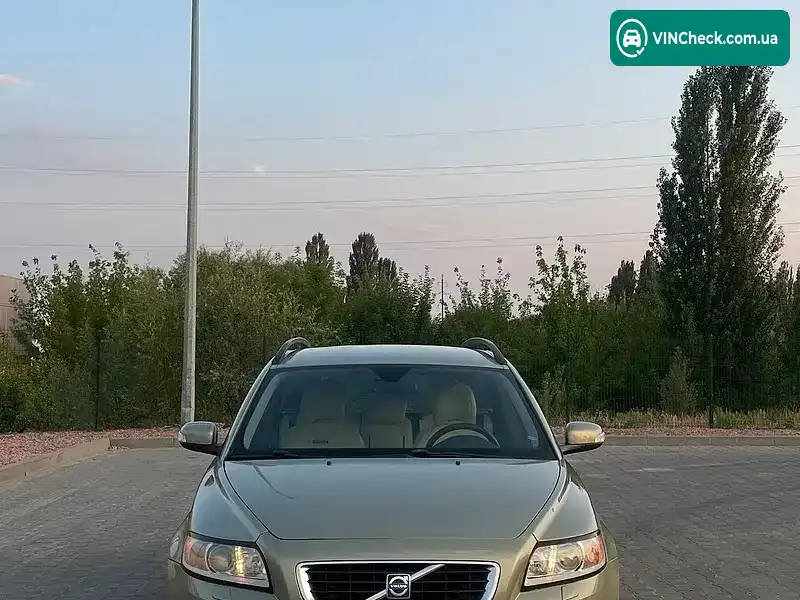 Volvo V50 2008, фото з оголошення 2 з 14, VIN YV1MW084292447434