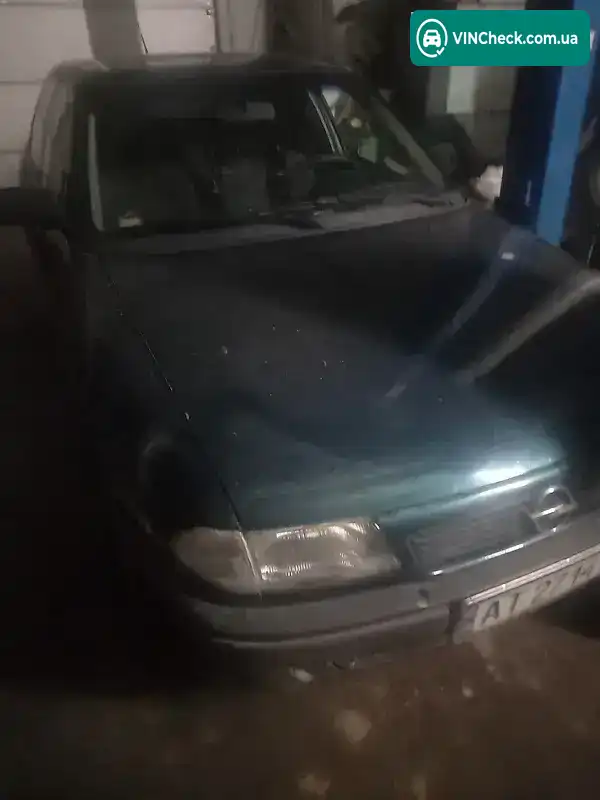 Opel Astra 1998, фото з оголошення 1 з 9, VIN W0L000058S5037854