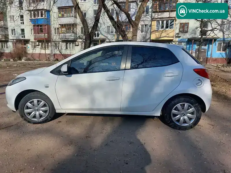Mazda 2 2009, фото з оголошення 1 з 7, VIN JMZDE14J200237098
