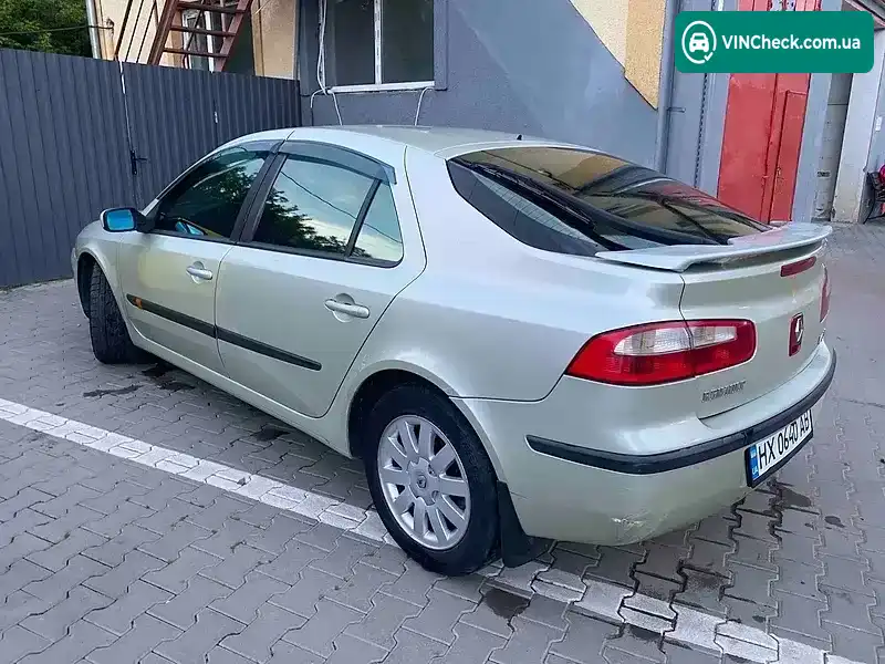 Renault Laguna 2002, фото з оголошення 1 з 10, VIN VF1BG0W0A27088802