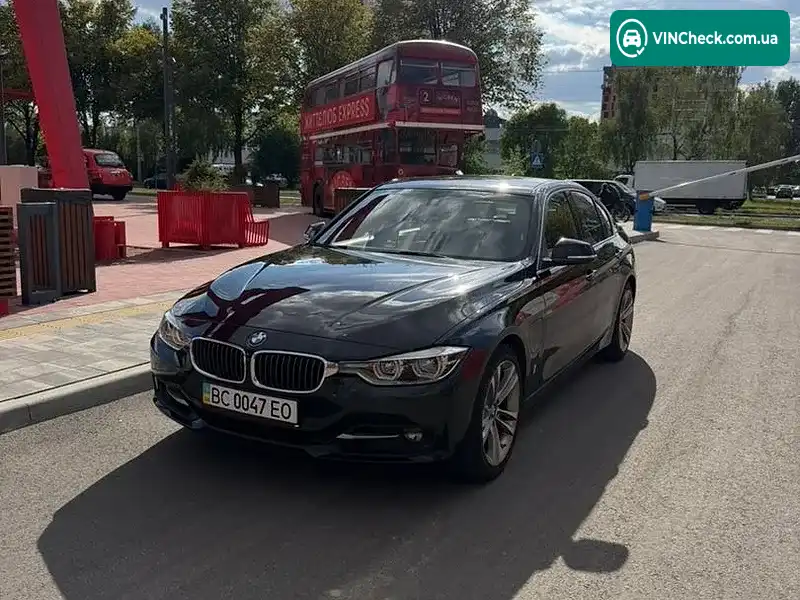 BMW 3 Series 2018, фото з оголошення 1 з 20, VIN WBA8E1C59JA756906