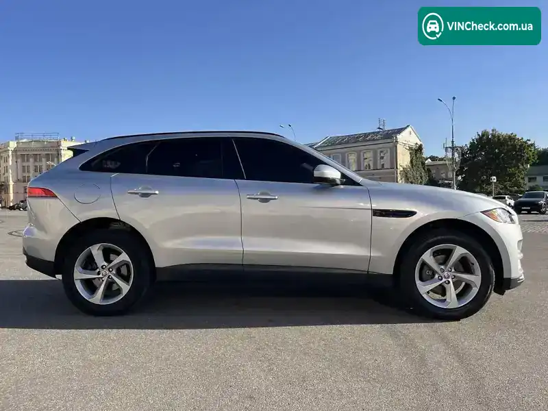 Jaguar F-Pace 2016, фото з оголошення 1 з 21, VIN SADCJ2BN8HA096825