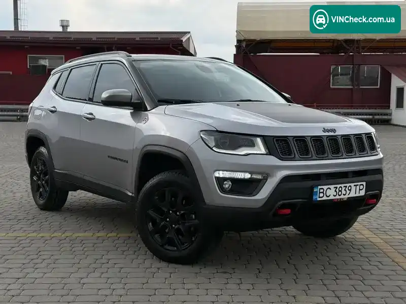 Jeep Compass 2019, фото з оголошення 1 з 21, VIN 3C4NJDDB8KT706953