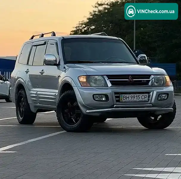 Mitsubishi Pajero 2000, фото з оголошення 1 з 20, VIN JMBLYV75W1J001765