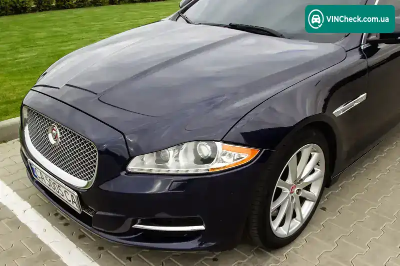 Jaguar XJ 2015, фото з оголошення 2 з 21, VIN SAJWA1CZ0F8V80868