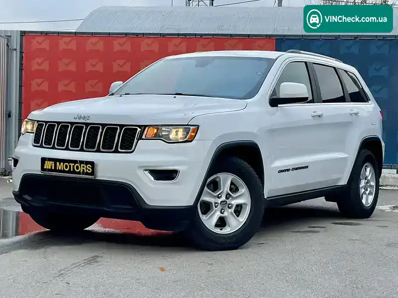 Jeep Grand Cherokee 2017, фото з оголошення 2 з 21, VIN 1C4RJEAG8HC952638