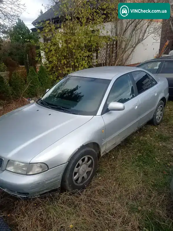 Audi A4 1997, фото з оголошення 2 з 9, VIN WAUZZZ80ZVA257408