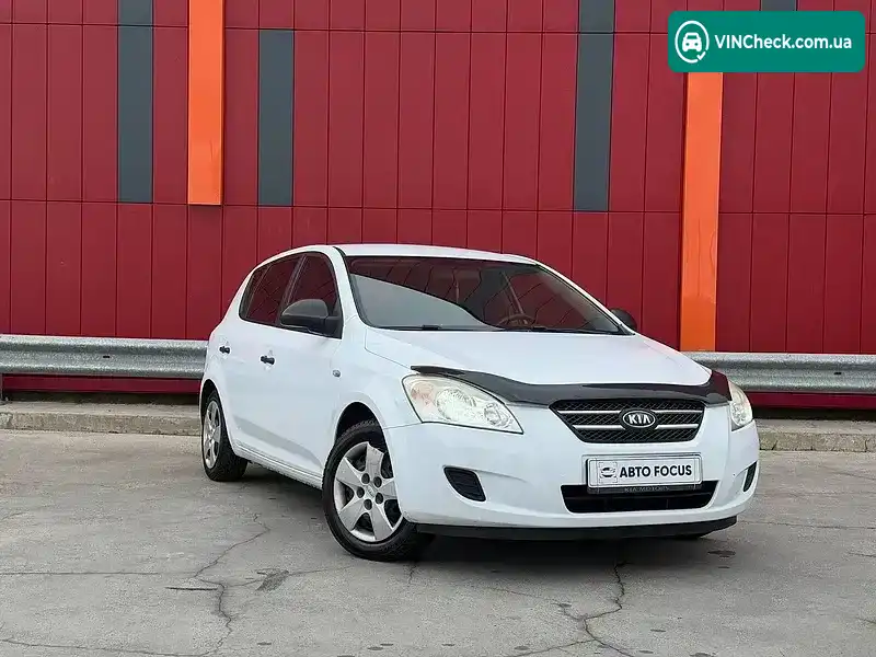 Kia Ceed 2007, фото з оголошення 1 з 20, VIN U5YFF24127L025342