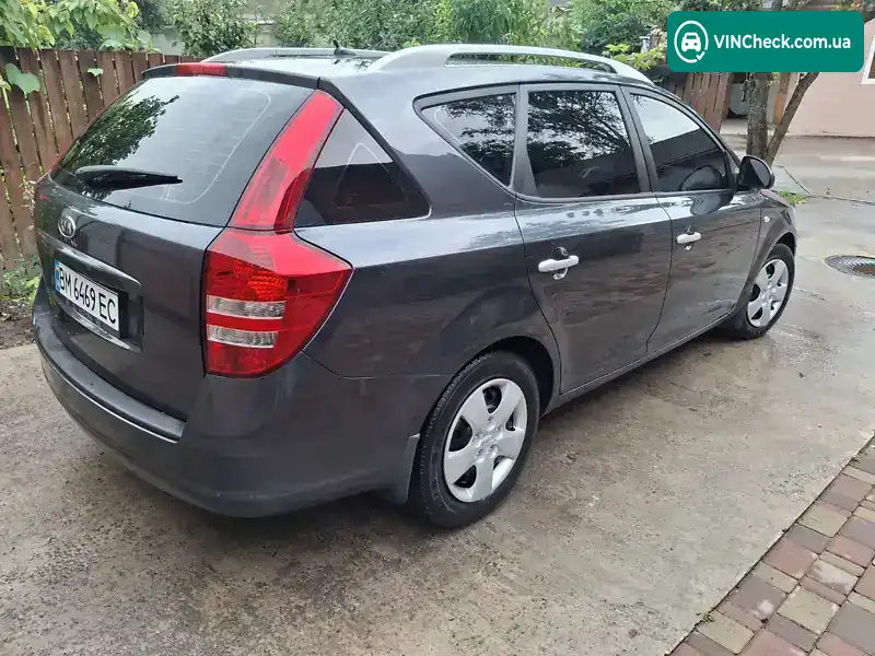 Kia Ceed 2007, фото з оголошення 1 з 5, VIN U5YFF52228L024943