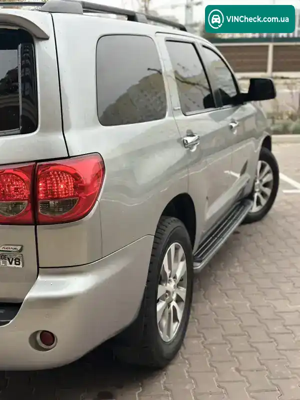 Toyota Sequoia 2015, фото з оголошення 2 з 20, VIN 5TDJW5G12FS126638