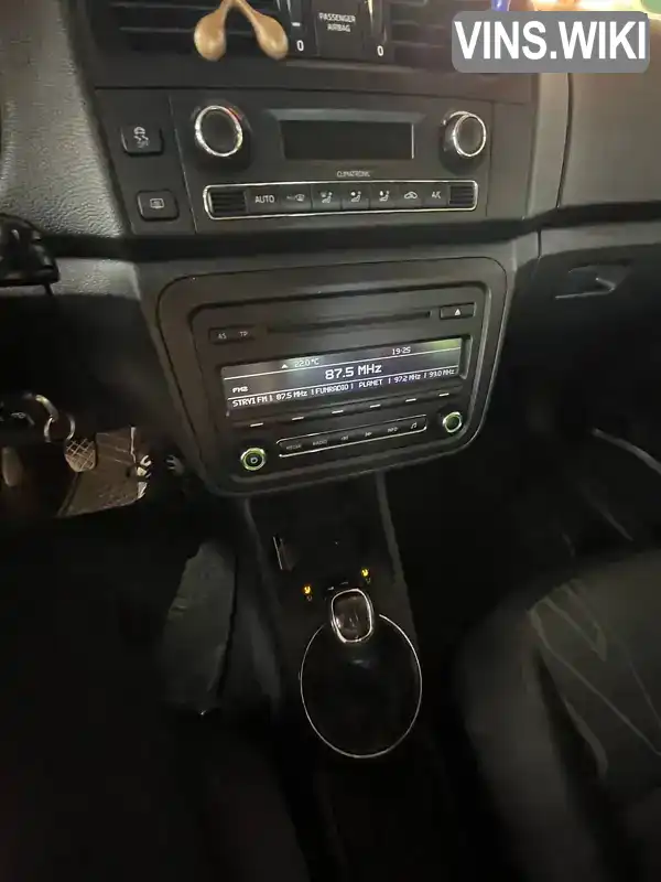 Skoda Roomster 2014, фото з оголошення 2 з 21, VIN TMBNJ65J5F5012809