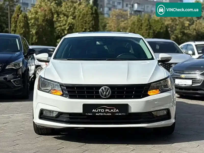 Volkswagen Passat 2016, фото з оголошення 2 з 20, VIN 1VWBT7A32GC033864