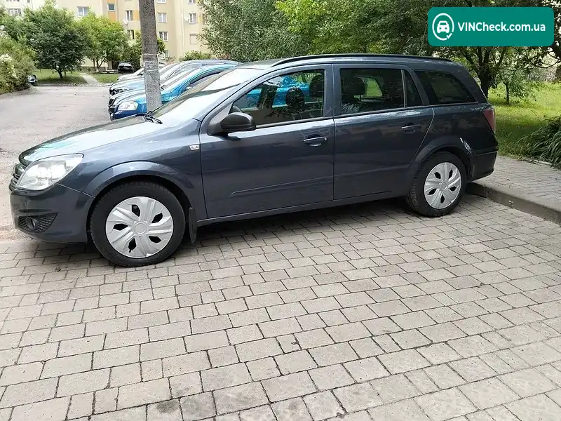 Opel Astra 2008, фото з оголошення 2 з 10, VIN W0L0AHL3582200816