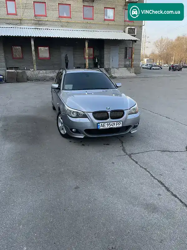 BMW 5 Series 2006, фото з оголошення 2 з 14, VIN WBANP71010CX71278