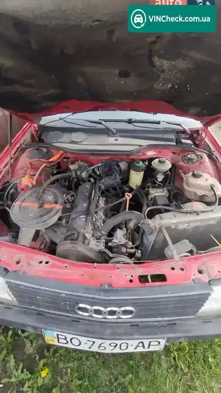 Audi 100 1988, фото з оголошення 2 з 5, VIN WAUZZZ44ZKN042232