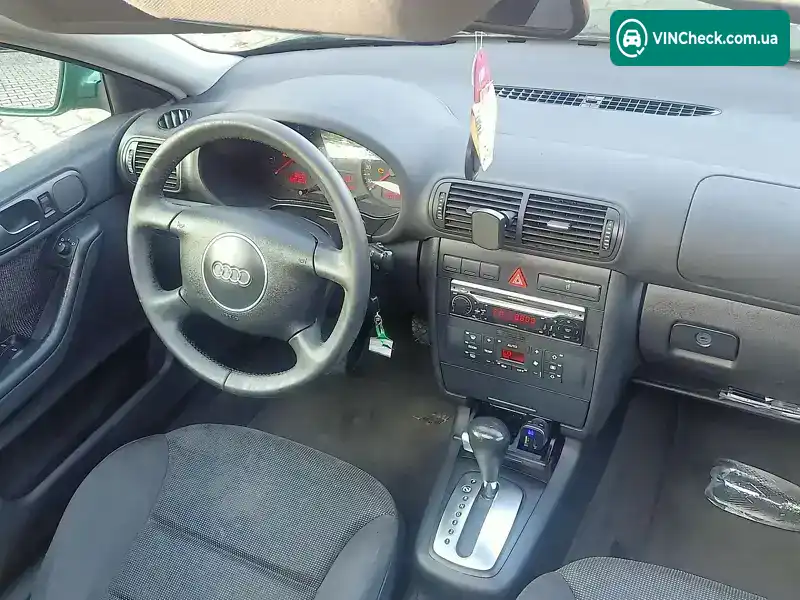 Audi A3 2001, фото з оголошення 2 з 20, VIN WAUZZZ8L92A036621