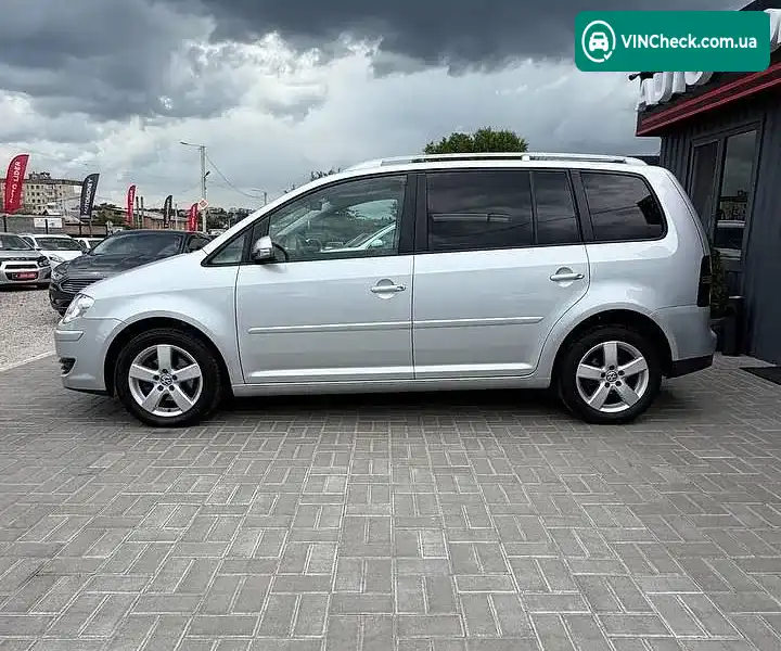 Volkswagen Touran 2008, фото з оголошення 2 з 10, VIN WVGZZZ1TZ9W089957