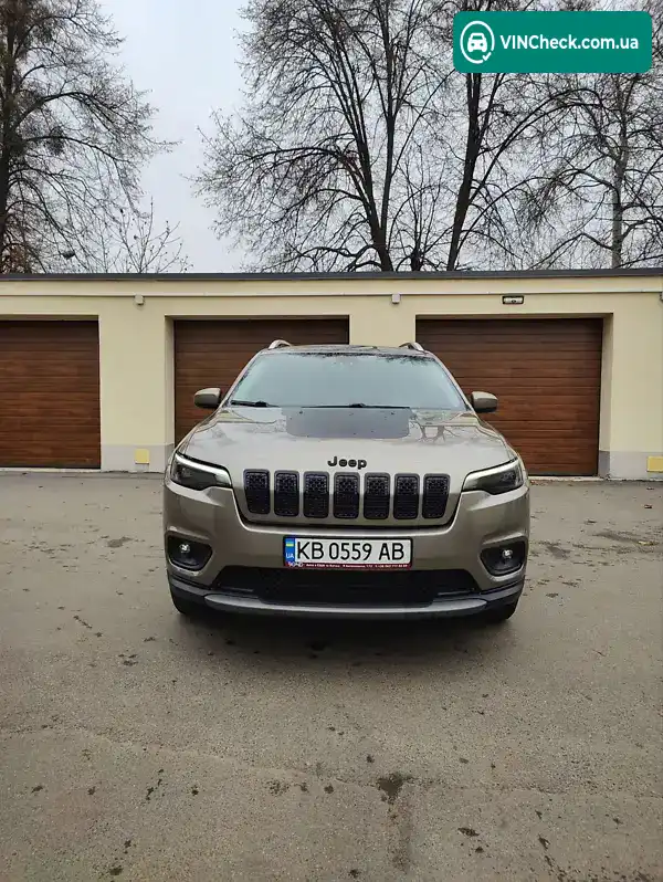 Jeep Cherokee 2018, фото з оголошення 2 з 14, VIN 1C4PJMCB2KD341489