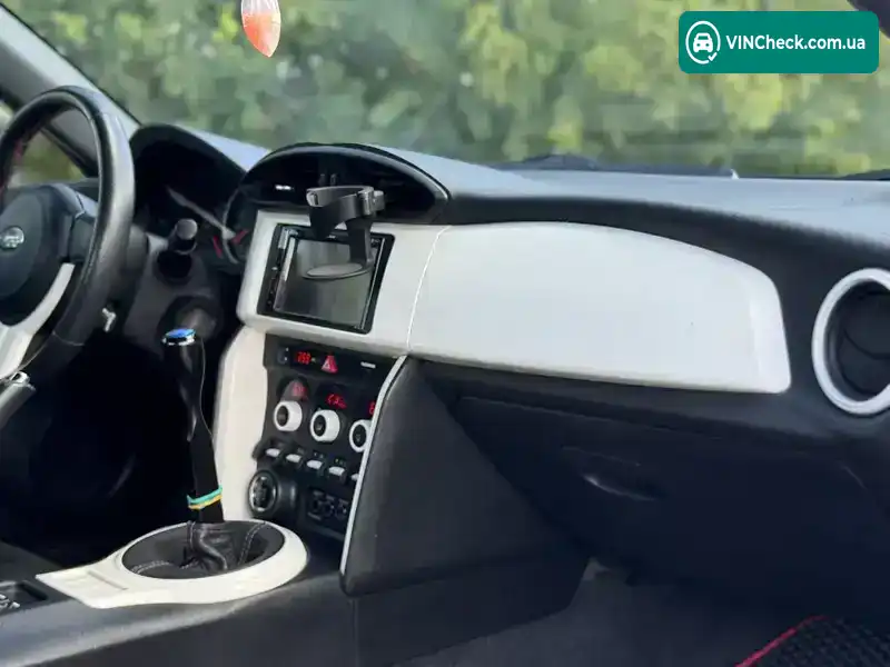 Subaru BRZ 2014, фото з оголошення 2 з 18, VIN JF1ZCAC15F9603061