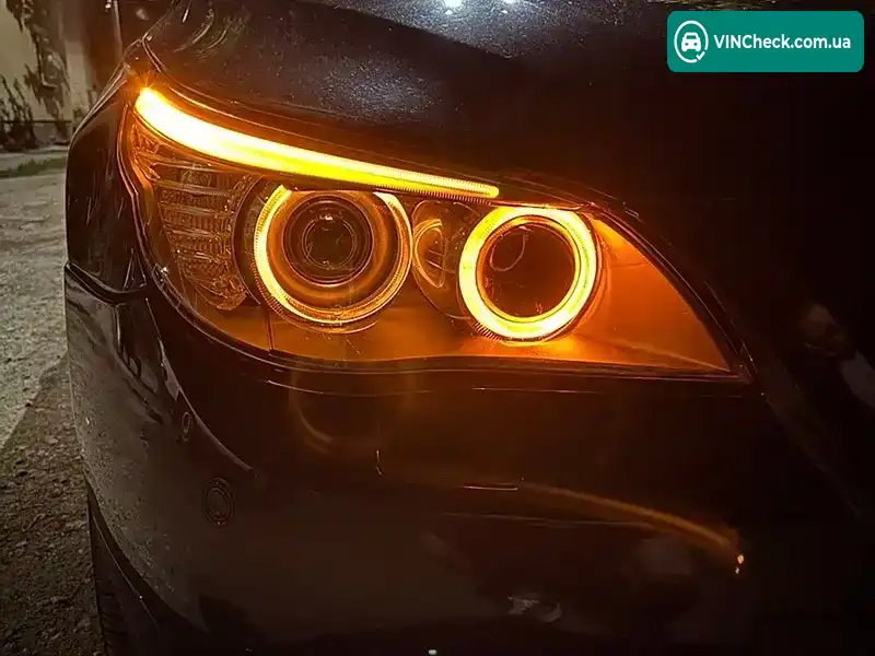 BMW 5 Series 2007, фото з оголошення 2 з 11, VIN WBANV93578CZ62015