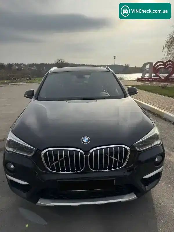 BMW X1 2016, фото з оголошення 2 з 15, VIN WBXHT3Z33H4A52404