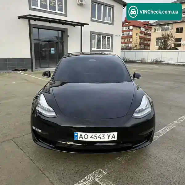 Tesla Model 3 2020, фото з оголошення 2 з 21, VIN 5YJ3E1EB5LF741717