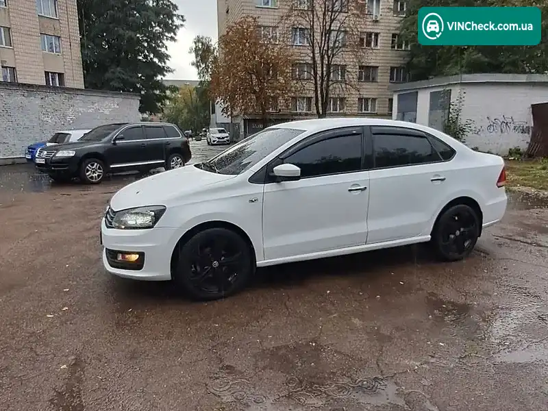 Volkswagen Polo 2017, фото з оголошення 1 з 13, VIN XW8ZZZ61ZHG051143