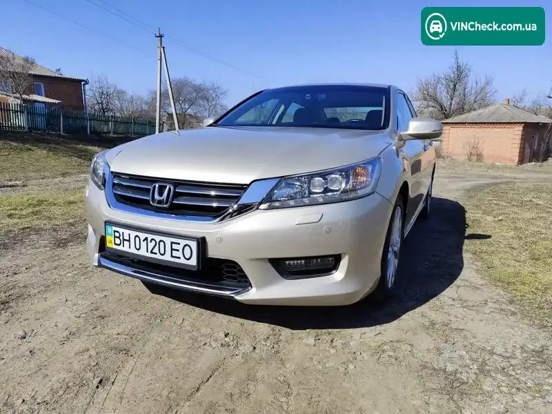 Honda Accord 2013, фото з оголошення 2 з 21, VIN 1HGCR2680EA700635