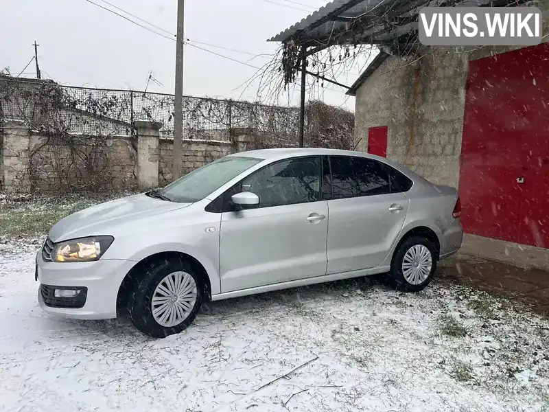 Volkswagen Polo 2018, фото з оголошення 2 з 21, VIN XW8ZZZ61ZJG037212