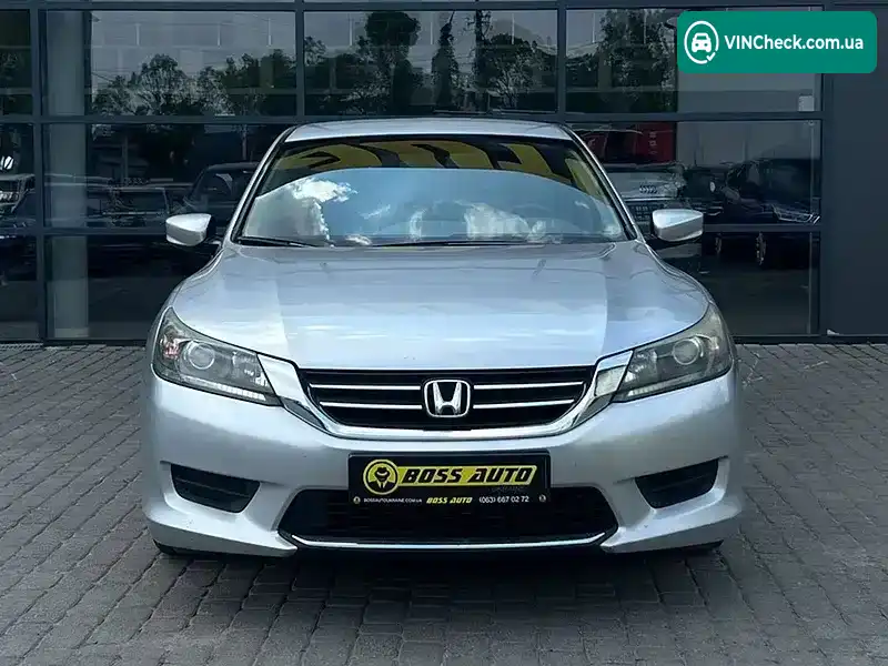 Honda Accord 2013, фото з оголошення 2 з 17, VIN 1HGCR2F33DA154347