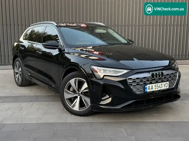 Audi Q8 e-tron 2023, фото з оголошення 2 з 20, VIN WA15AAGE6RB006178