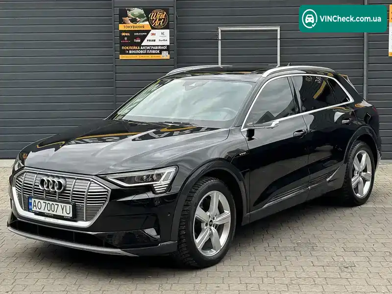 Audi e-tron 2019, фото з оголошення 1 з 21, VIN WAUZZZGE0LB013971