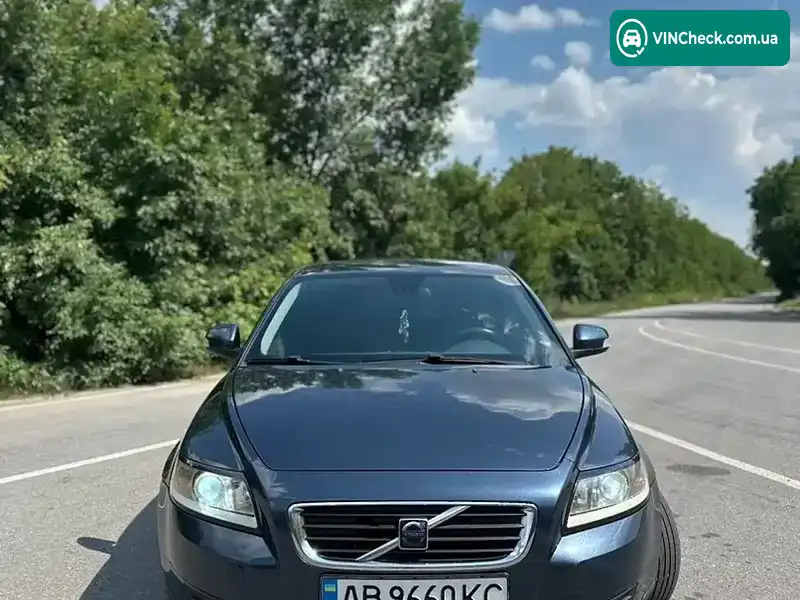 Volvo V50 2010, фото з оголошення 1 з 20, VIN YV1MW76F2A2578592