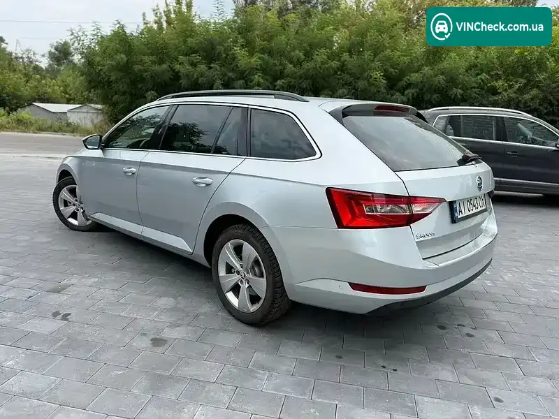 Skoda Superb 2017, фото з оголошення 2 з 12, VIN TMBJH7NP0H7541760