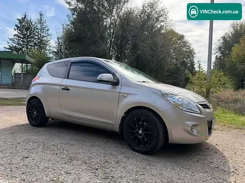 Hyundai i20 2012, фото з оголошення 2 з 12, VIN MALBA31BACM028029