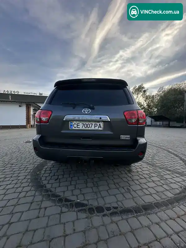 Toyota Sequoia 2012, фото з оголошення 2 з 19, VIN 5TDJY5G19CS065276
