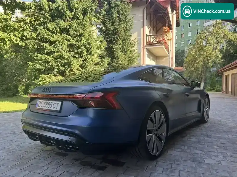 Audi e-tron GT 2021, фото з оголошення 2 з 11, VIN WAUEJBFW8N7005243