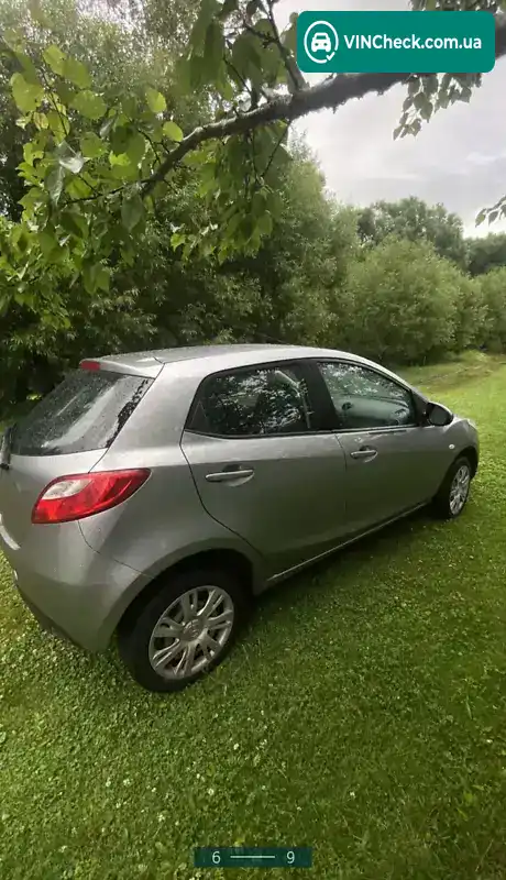 Mazda 2 2011, фото з оголошення 1 з 9, VIN JMZDEA46200437391