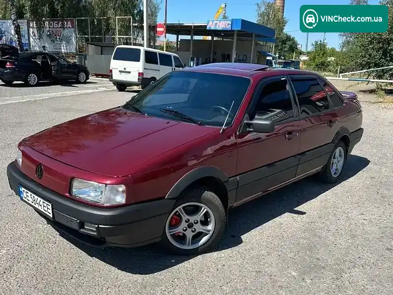 Volkswagen Passat 1990, фото з оголошення 2 з 12, VIN WVWZZZ31ZME140175