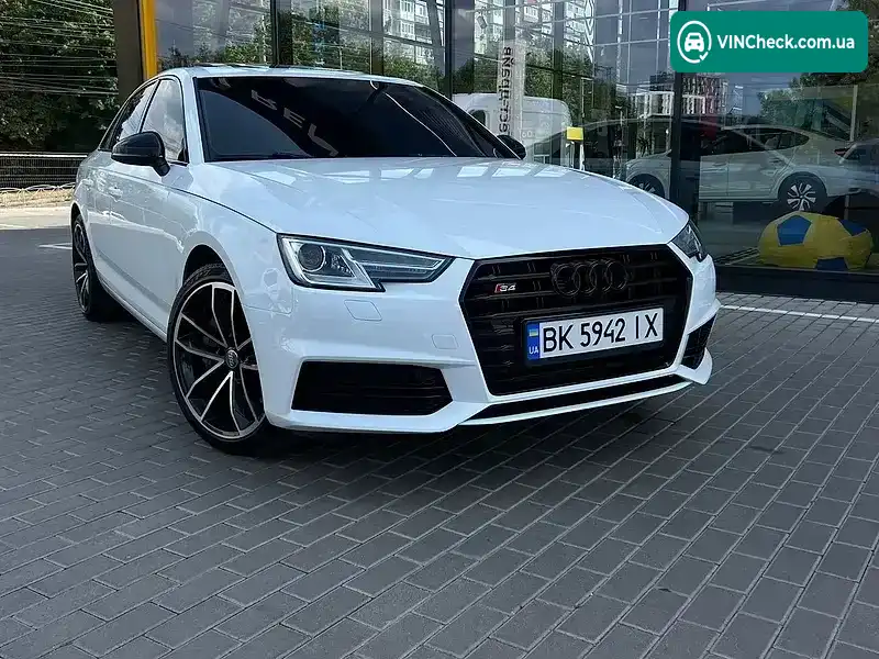 Audi A4 2015, фото з оголошення 2 з 20, VIN WAUANAF49HN004680